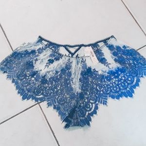 NWT Victoria's Secret Lace Panties